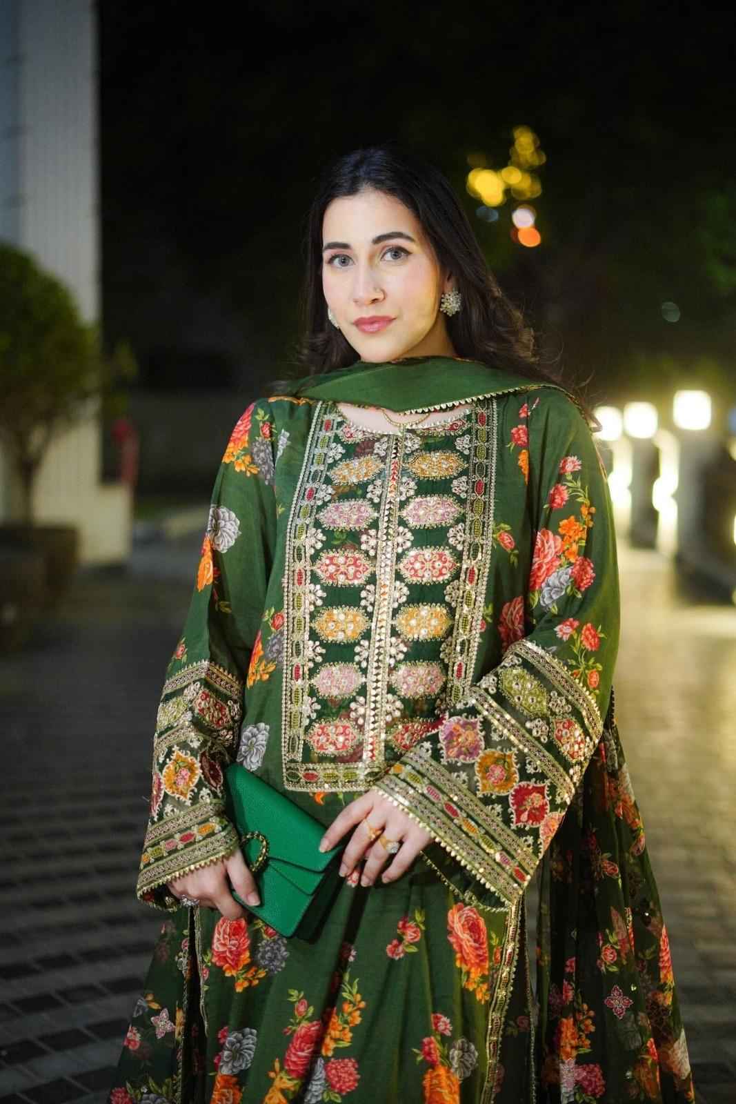 3 Piece Unstiched Printed SILK
