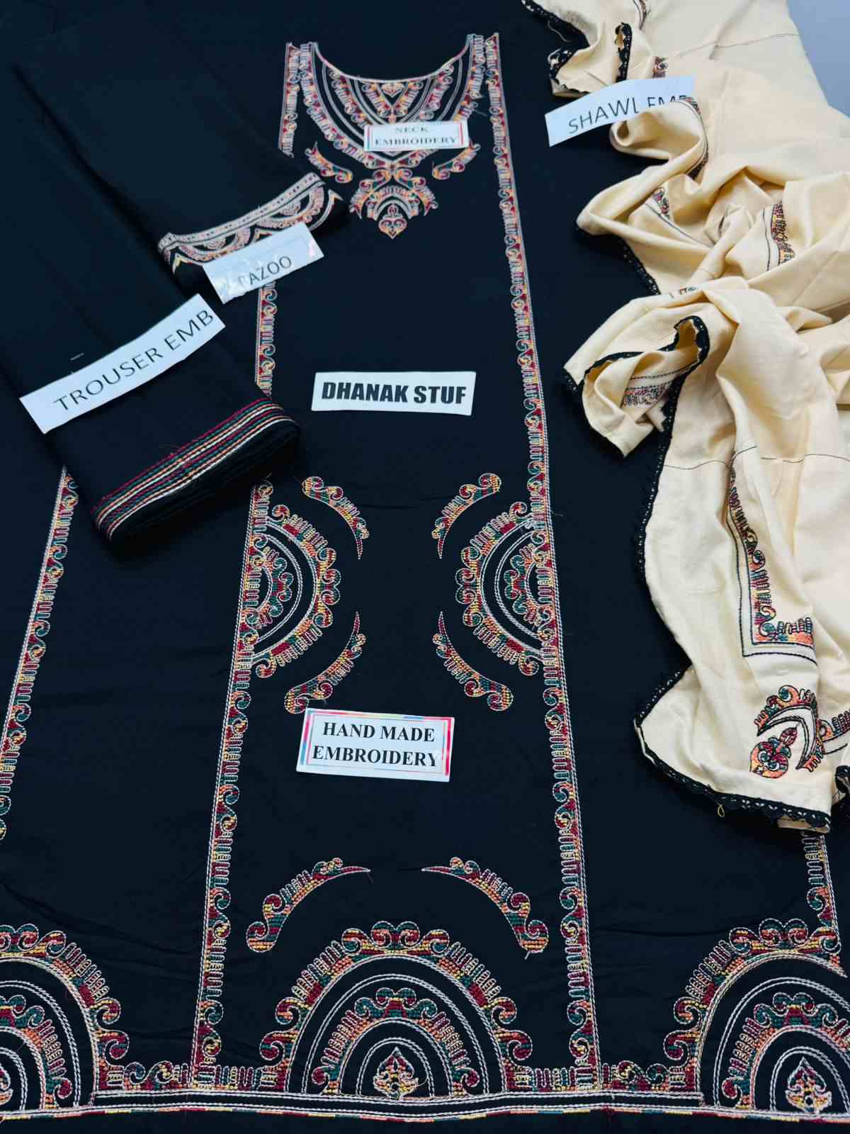 3 Piece Unstiched Embroidery Dhanak