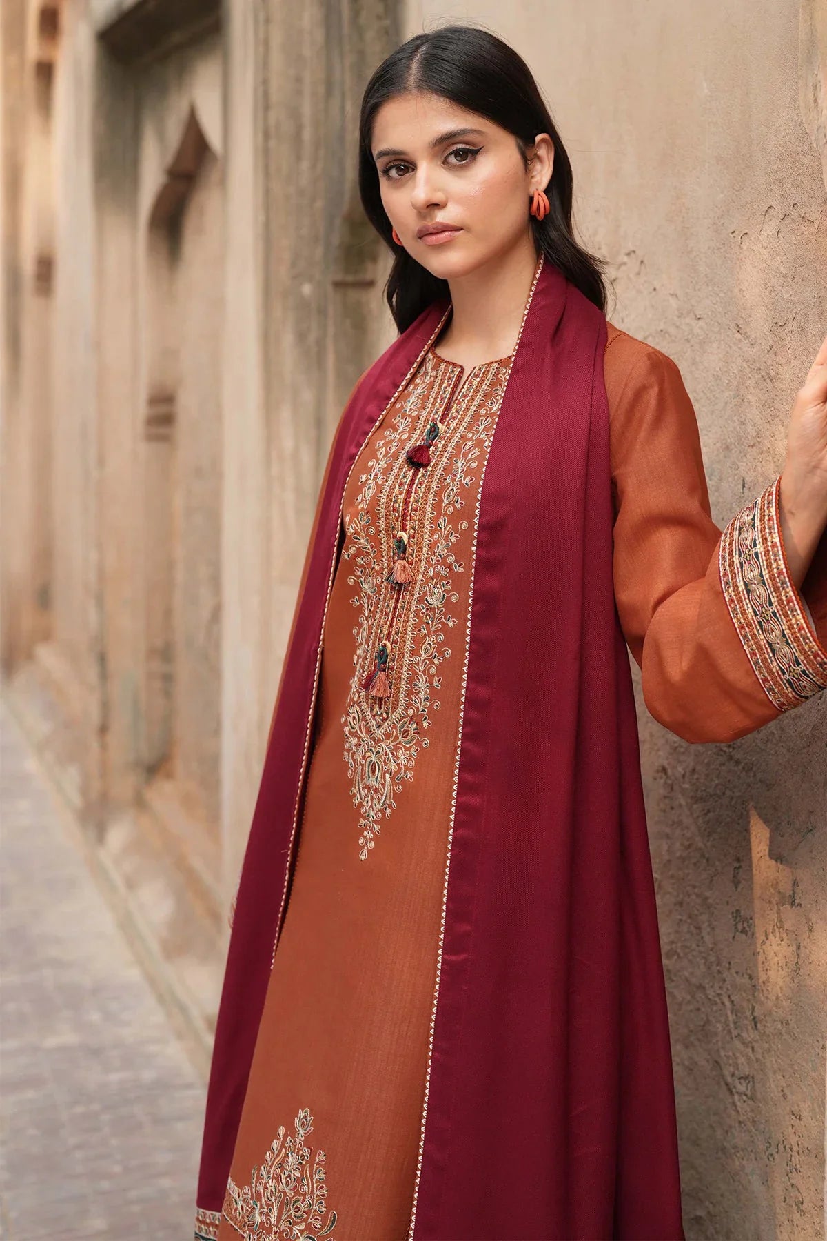Embroiderd Lawn Dress Design