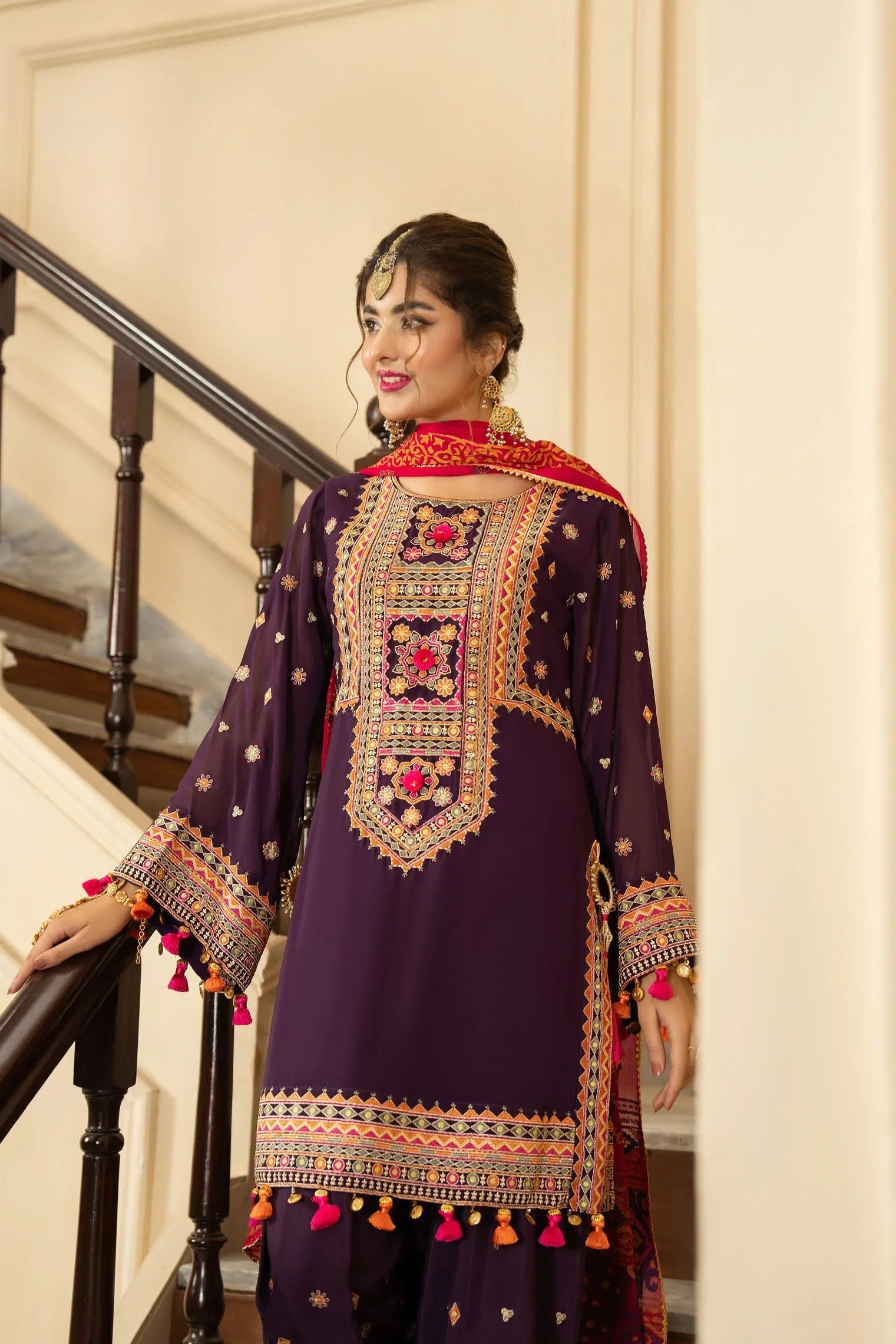 3-Piece Traditional Luxury Embroidered Outfit with Embridered Sleves and Trouser