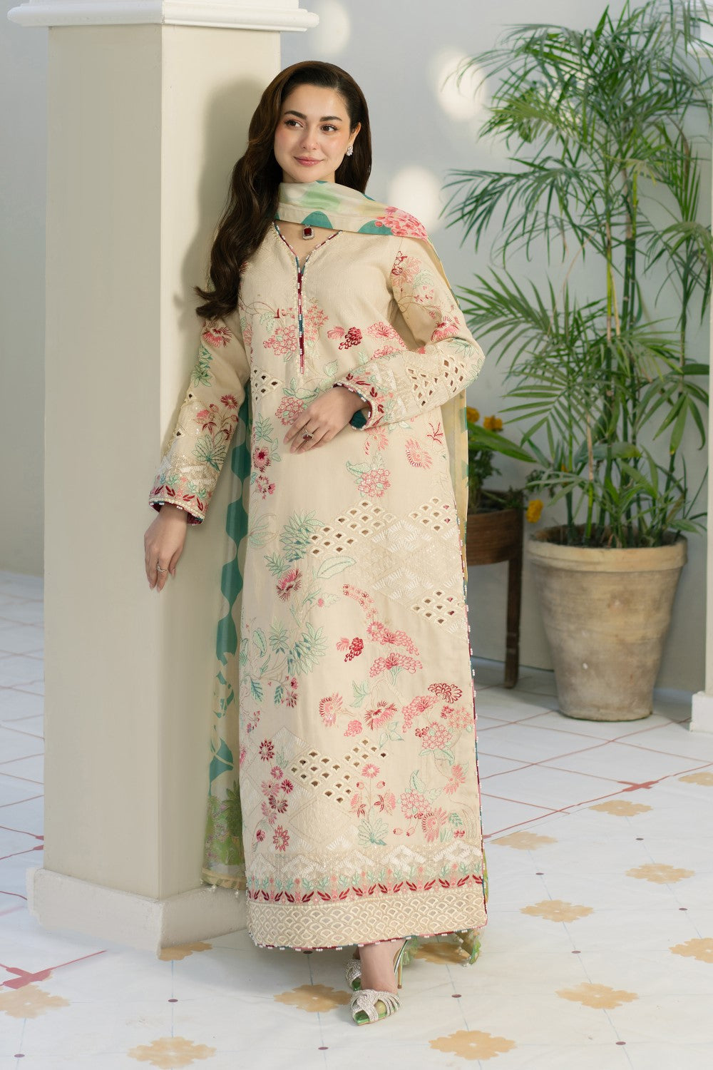 Velvet Noor