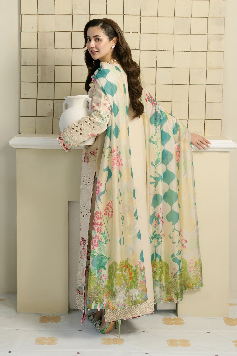 Velvet Noor