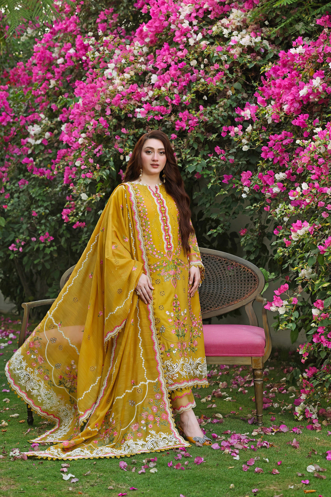 Naaz-e-Zar