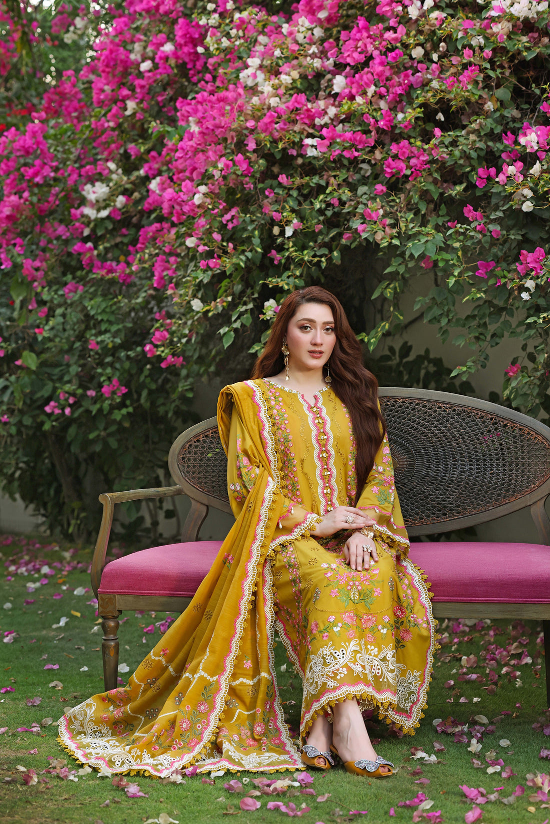 Naaz-e-Zar