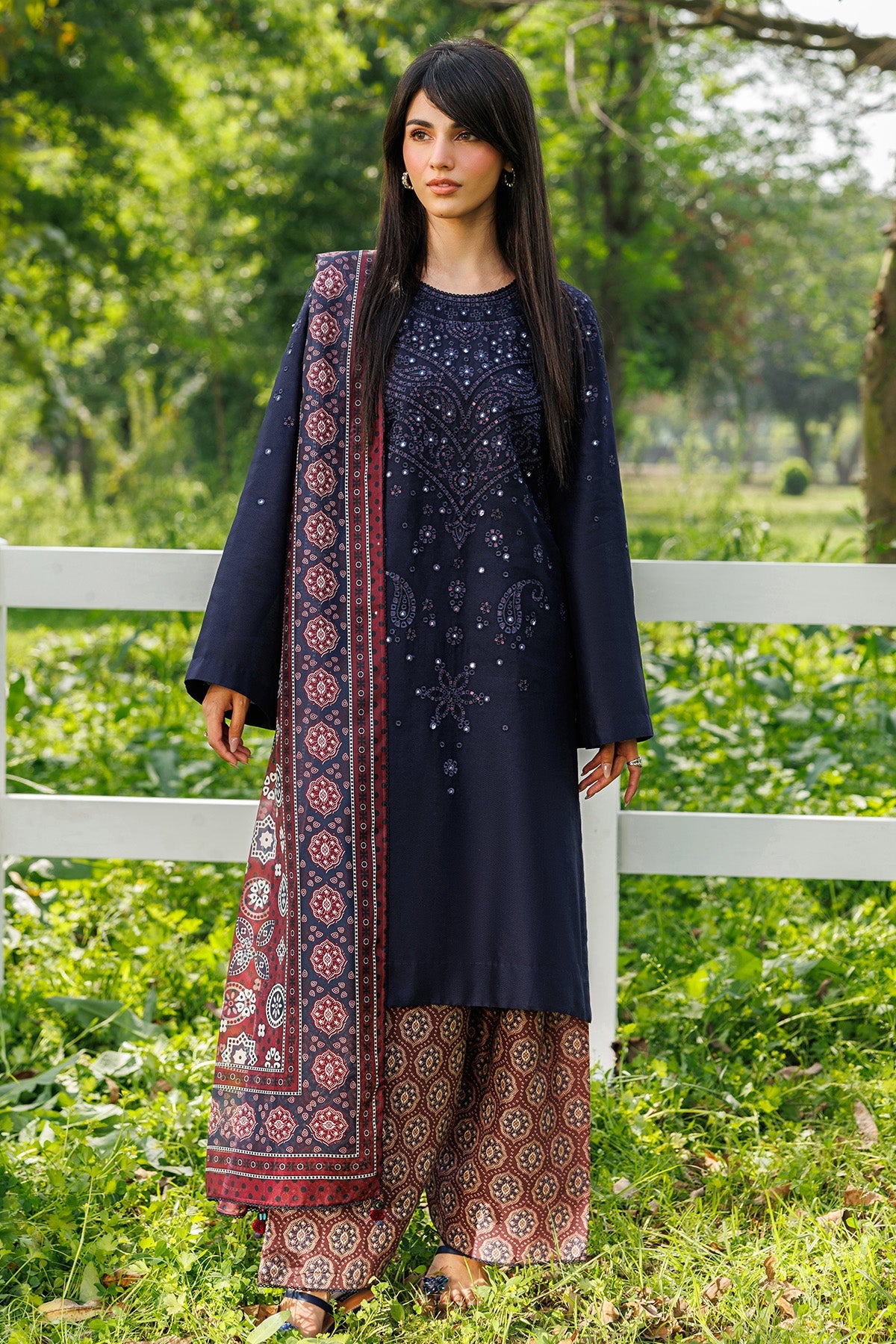 Dhund-e-Noor