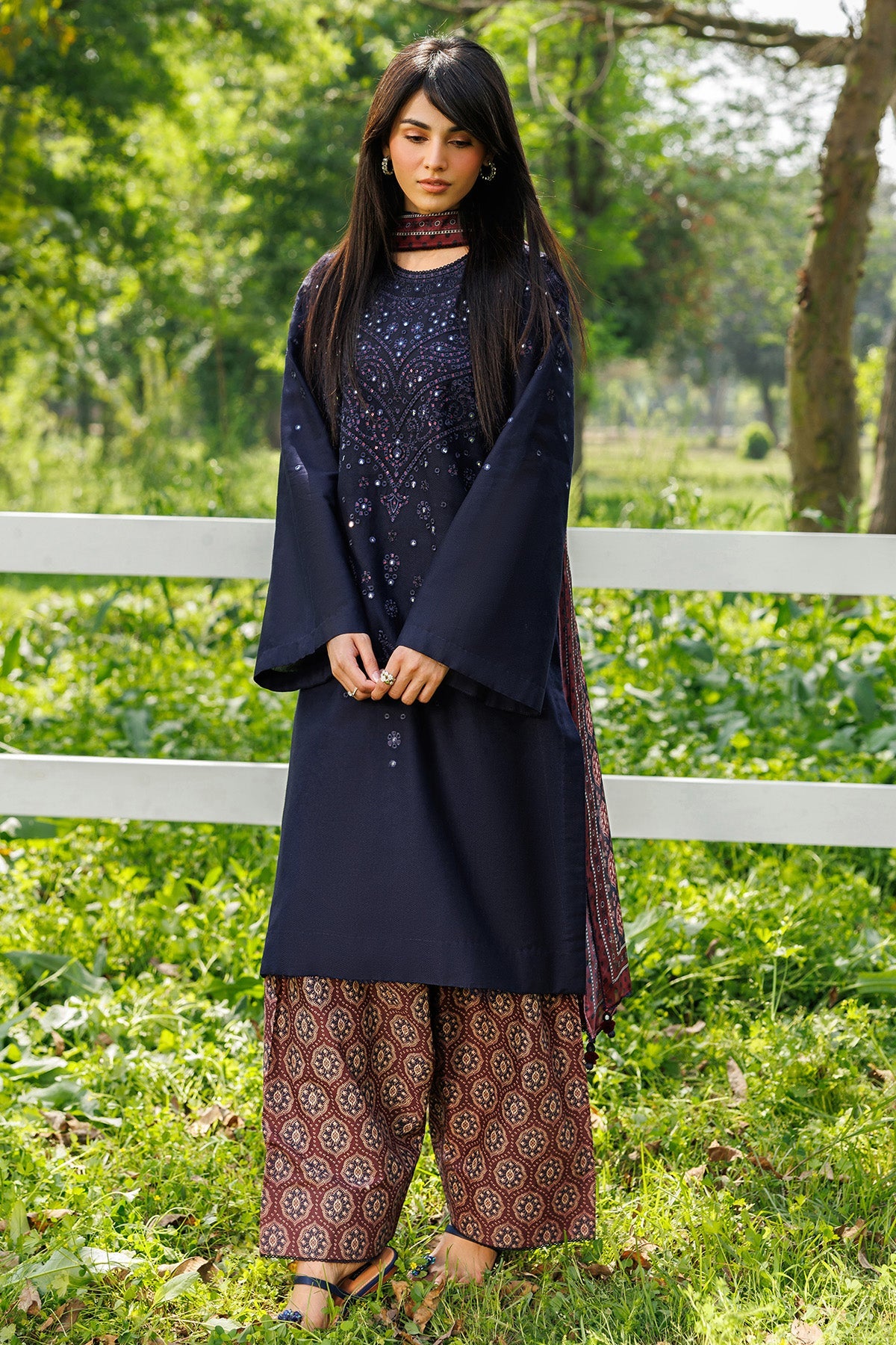 Dhund-e-Noor
