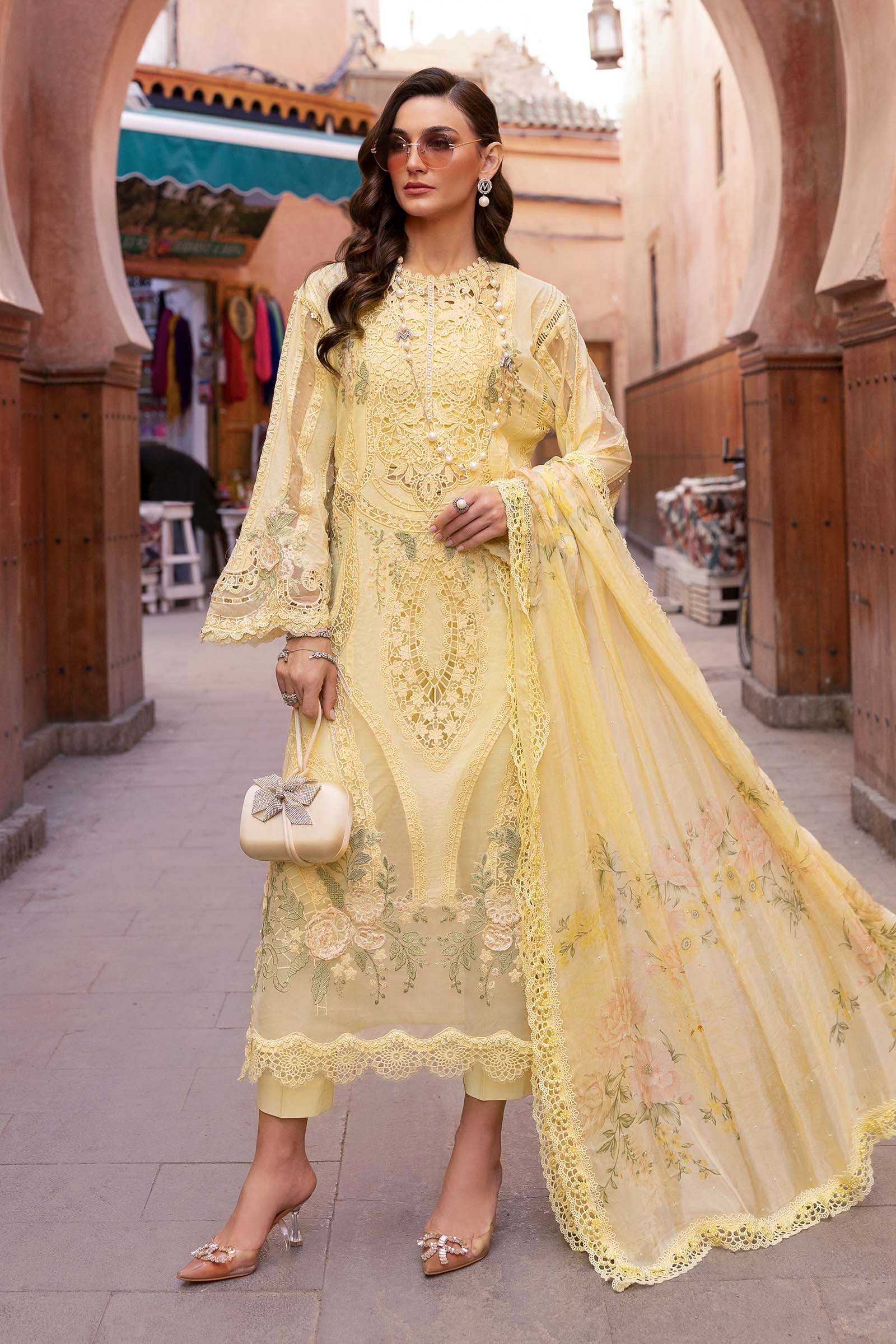 Bahaar-e-Noor