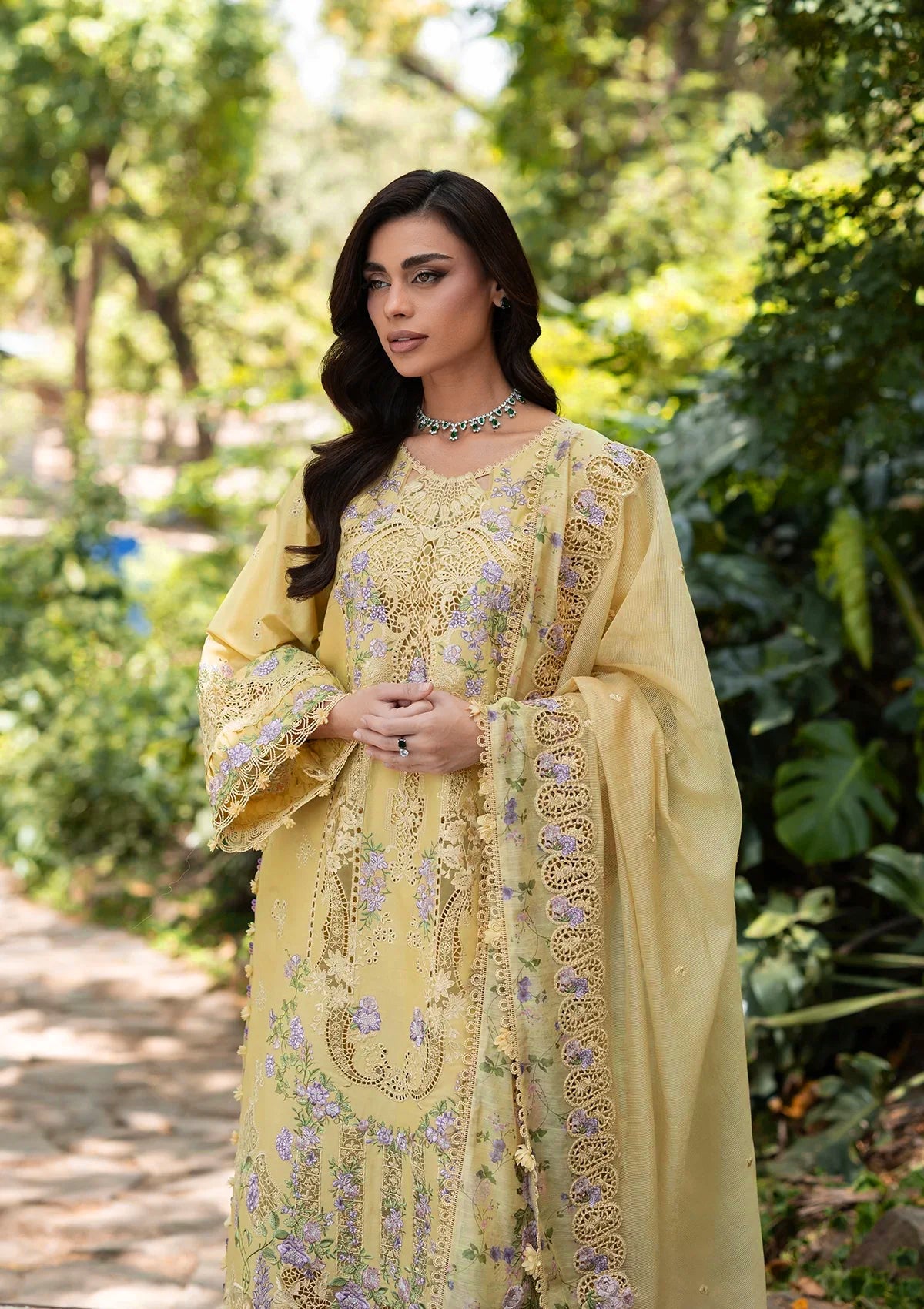 Sunehri Bahaar