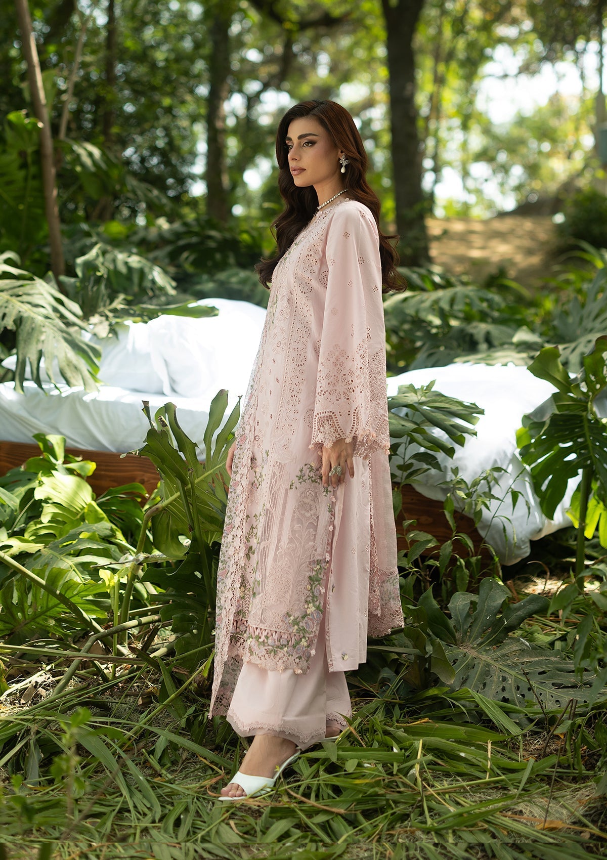 Husn-e-Gul