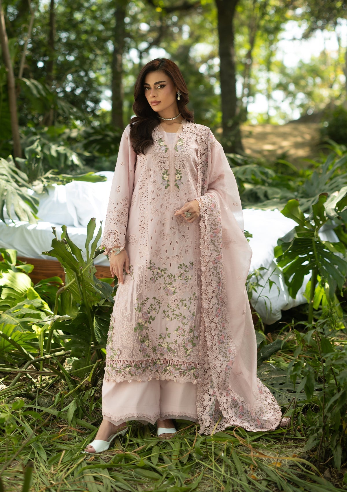 Husn-e-Gul