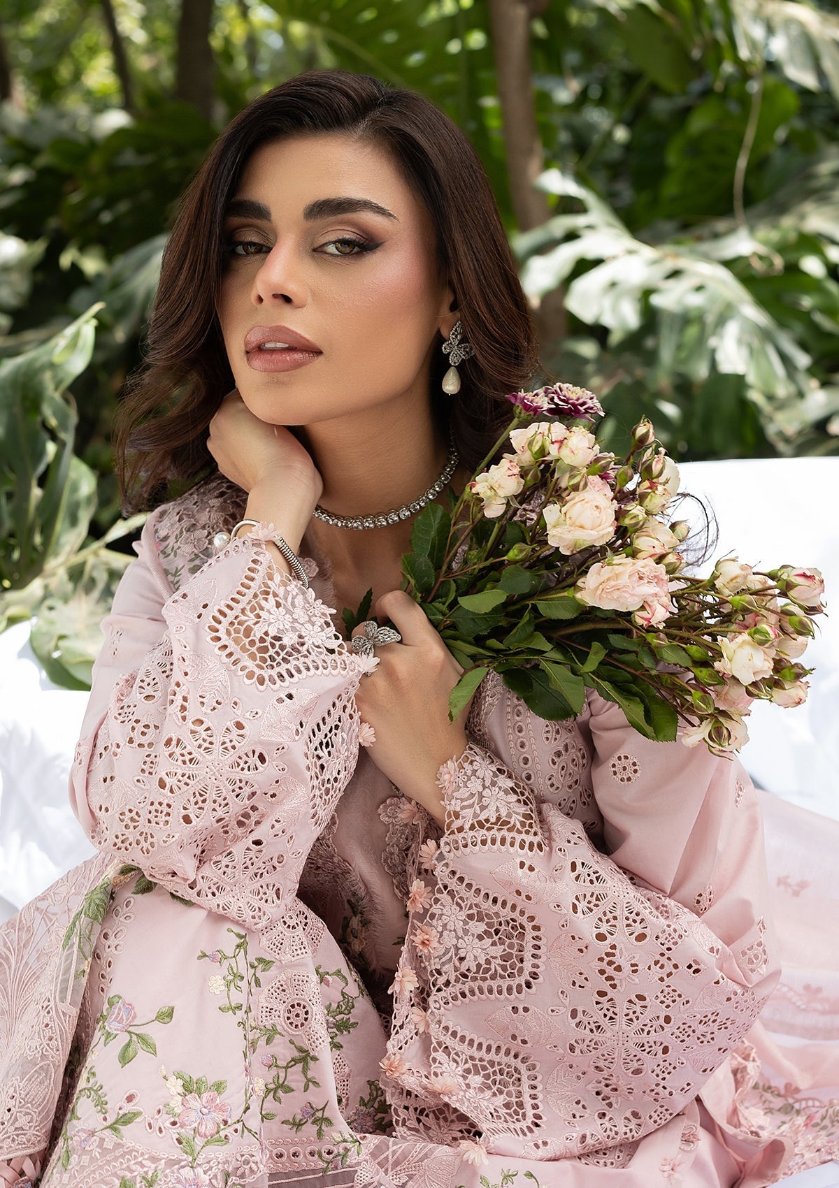 Husn-e-Gul