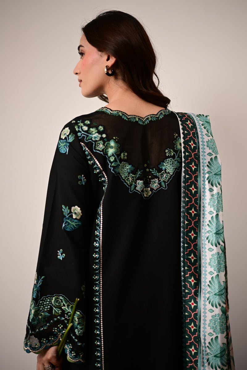 Siyah Naaz