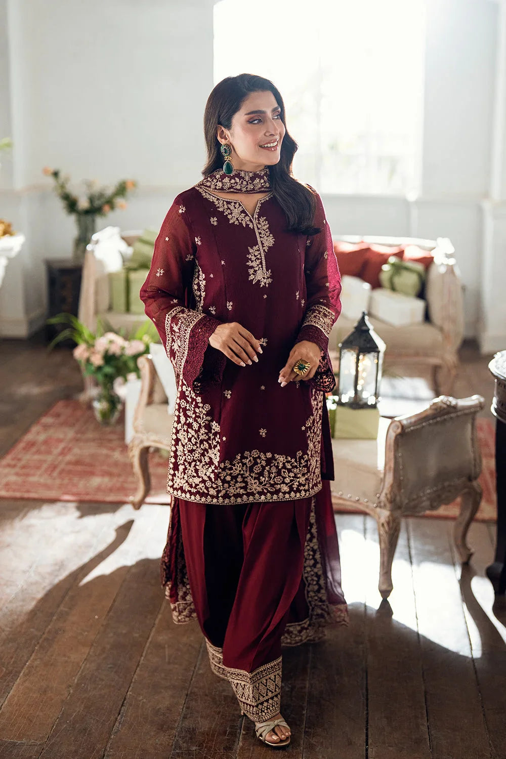 3-Piece Embroidered Lawn Dress Design with Printed Chiffon Dupatta