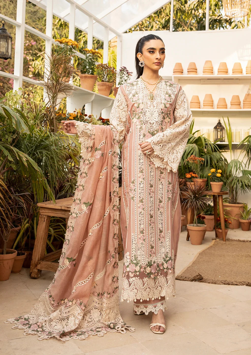 Tea Rose Elegance