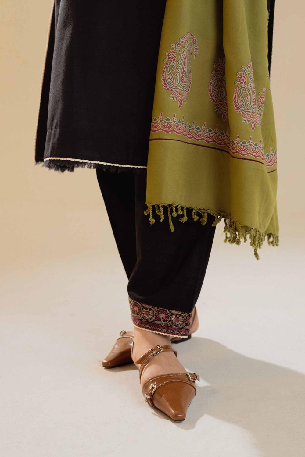 3 Piece Unstiched Embroidery Dhanak