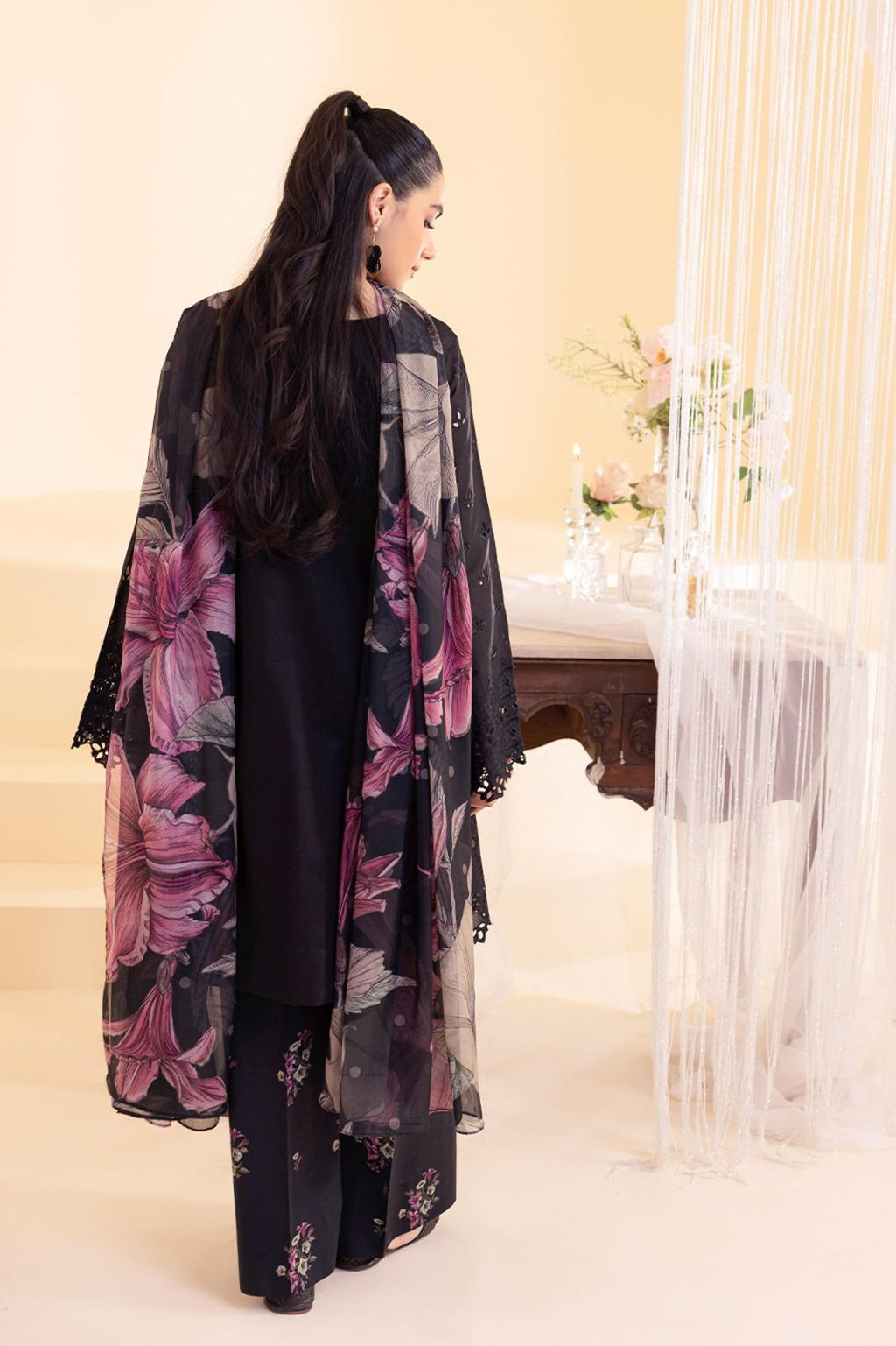 3 Piece Unstiched Embroidery Dhanak