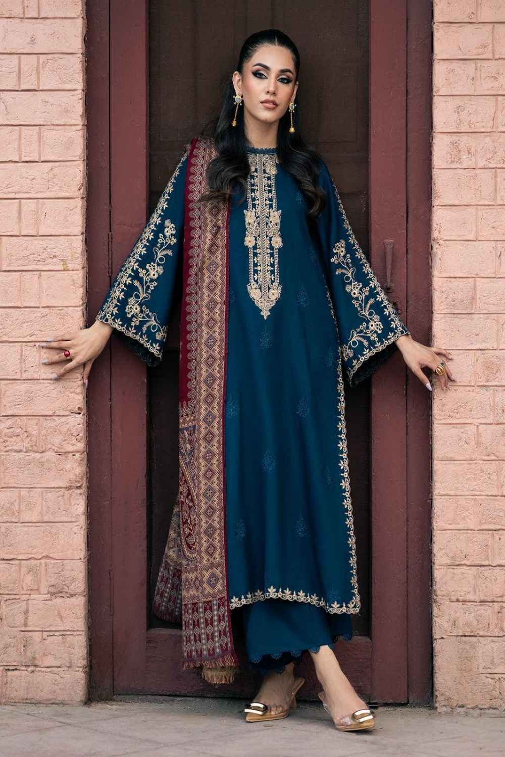 3 Piece Unstiched Embroidery Dhanak