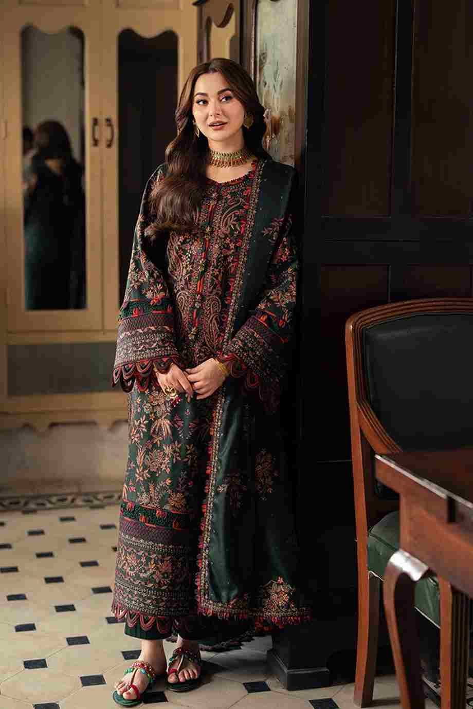 3 Piece Unstiched Embroidery Dhanak