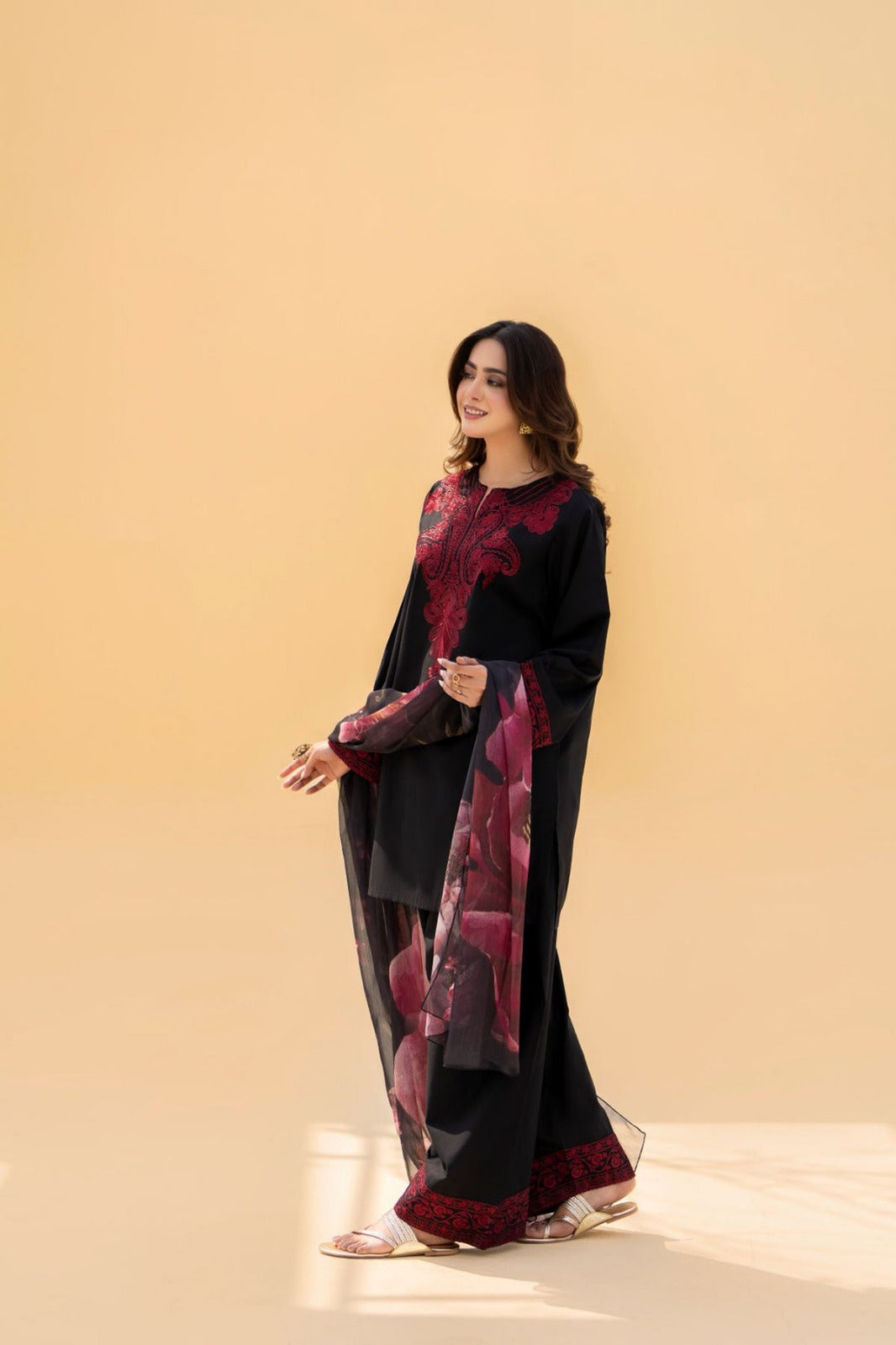 3 Piece Unstiched Embroidery Dhanak
