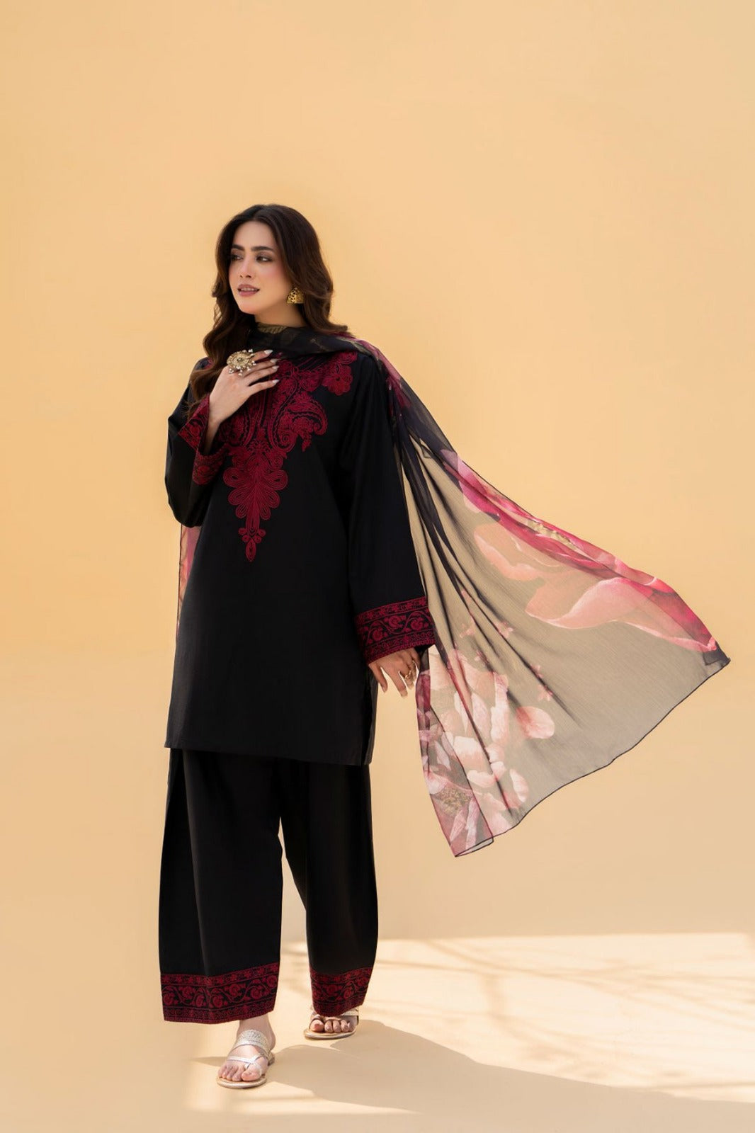 3 Piece Unstiched Embroidery Dhanak