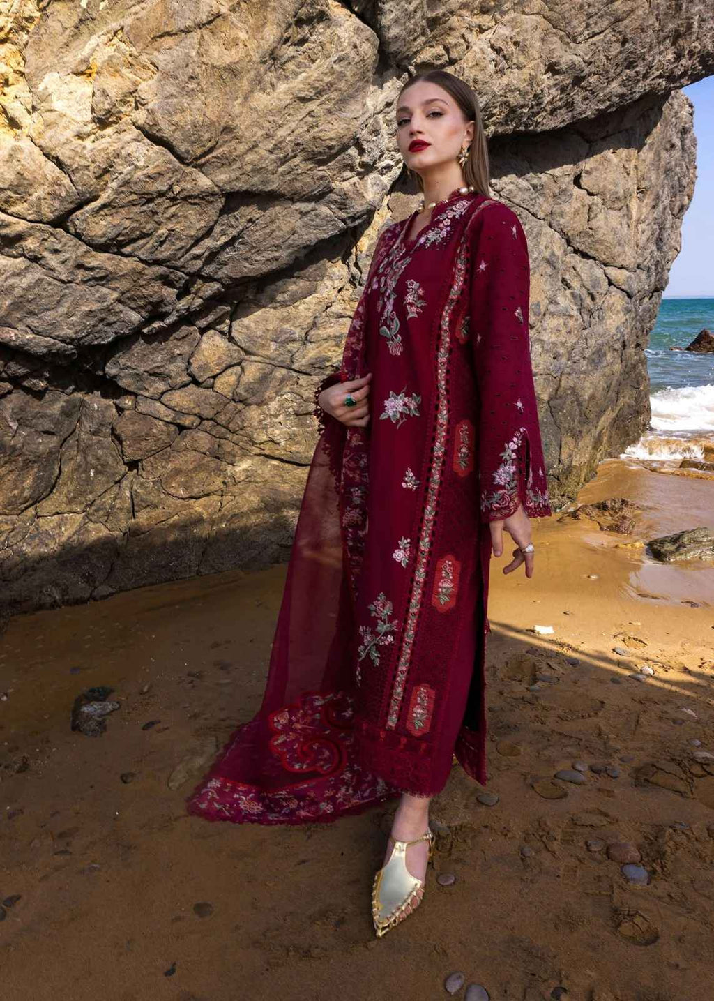 3 Piece Unstiched Embroidery Dhanak