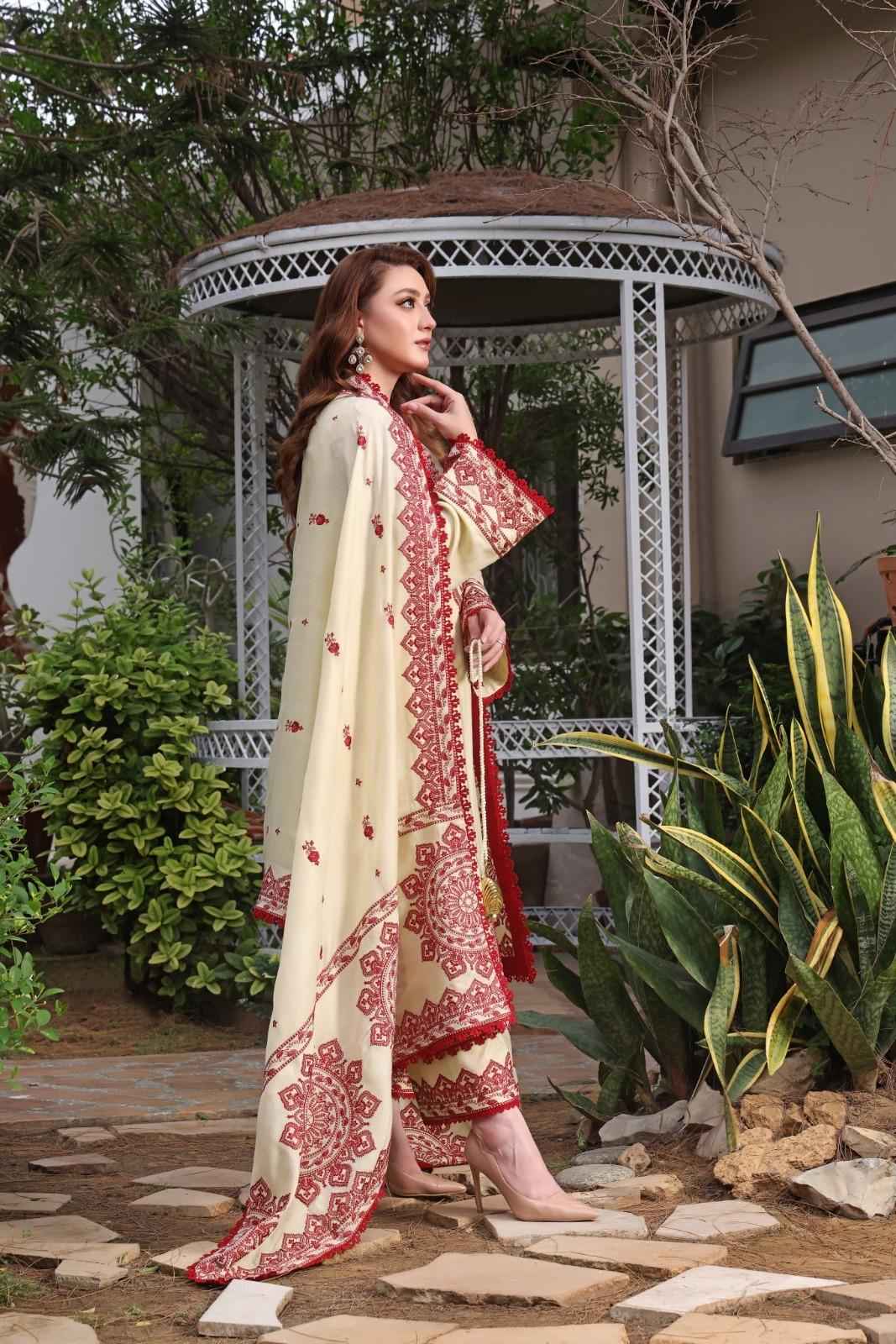 3 Piece Unstiched Embroidery Dhanak