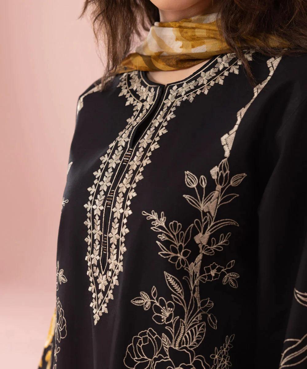 3 Piece Unstiched Embroidery Dhanak