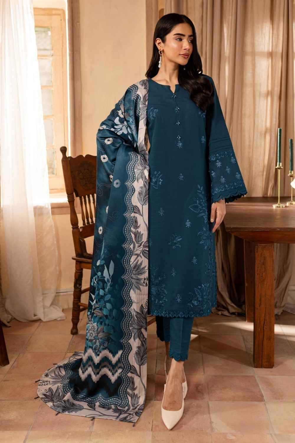 3 Piece Unstiched Embroidery Dhanak