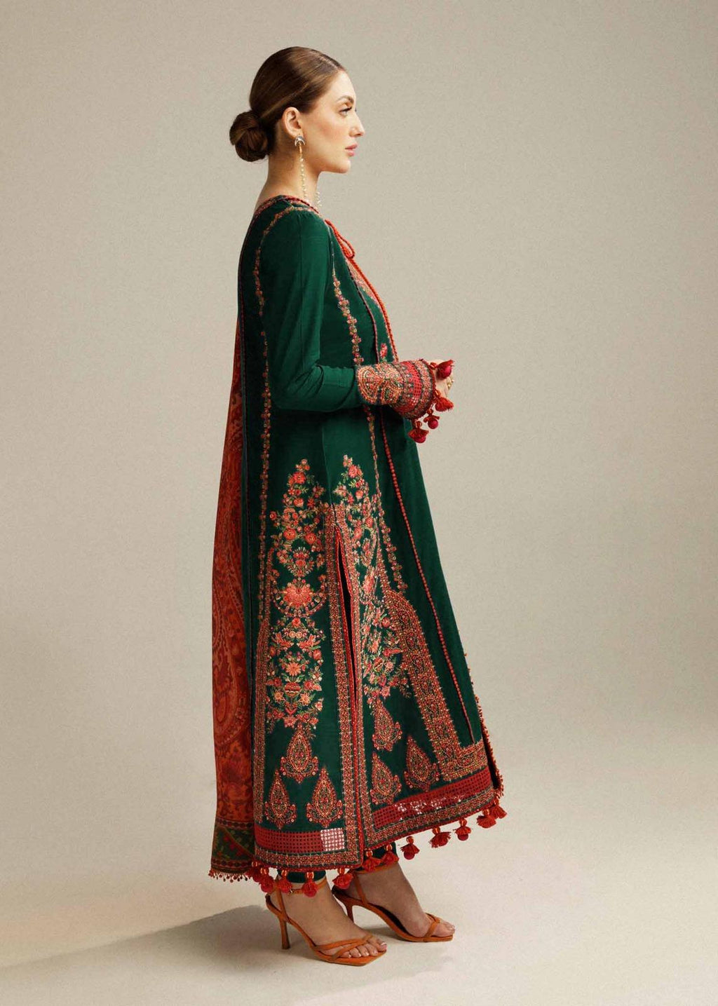 3 Piece Unstiched Embroidery Dhanak