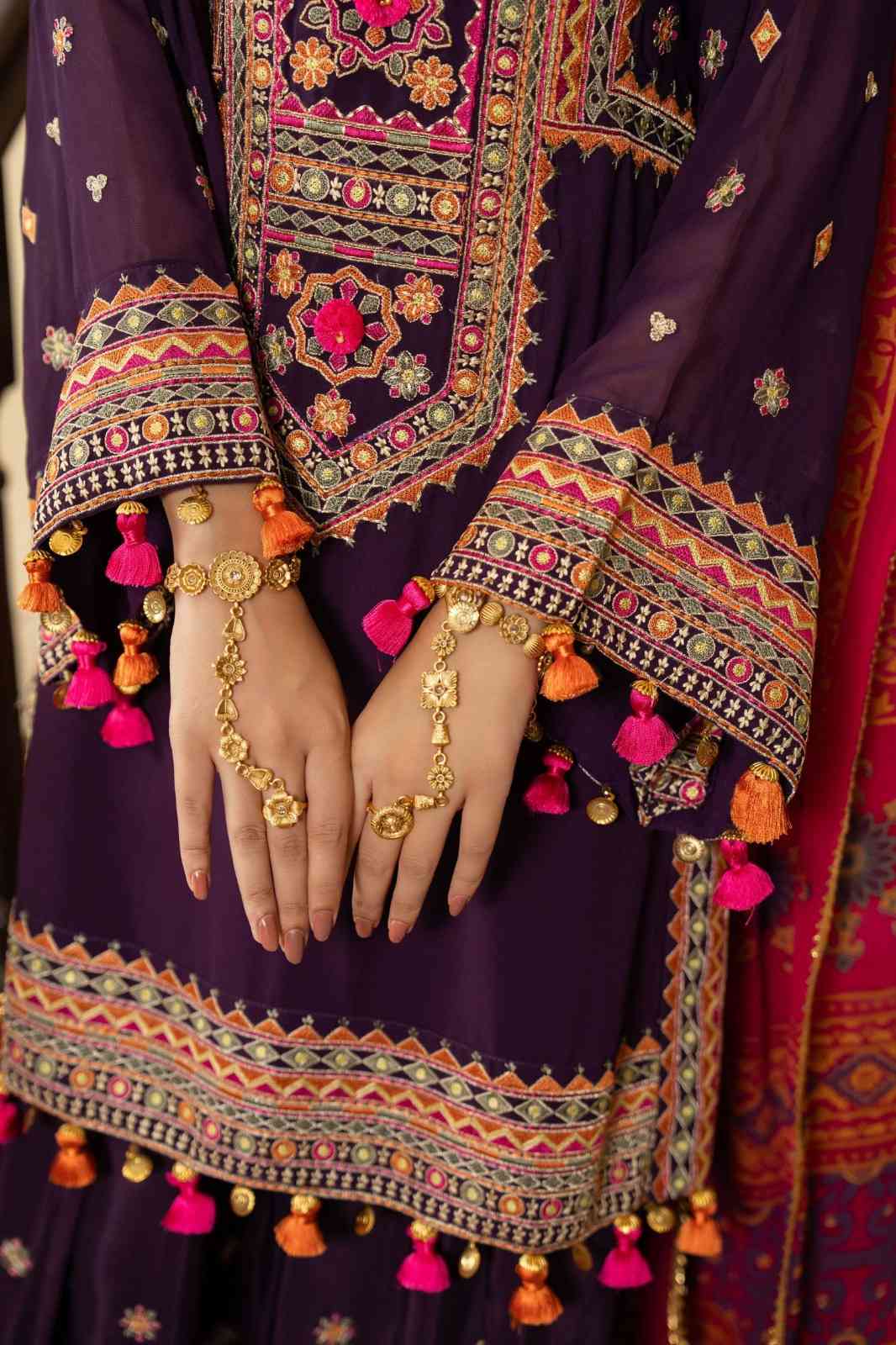 3 Piece Unstiched Embroidery Dhanak