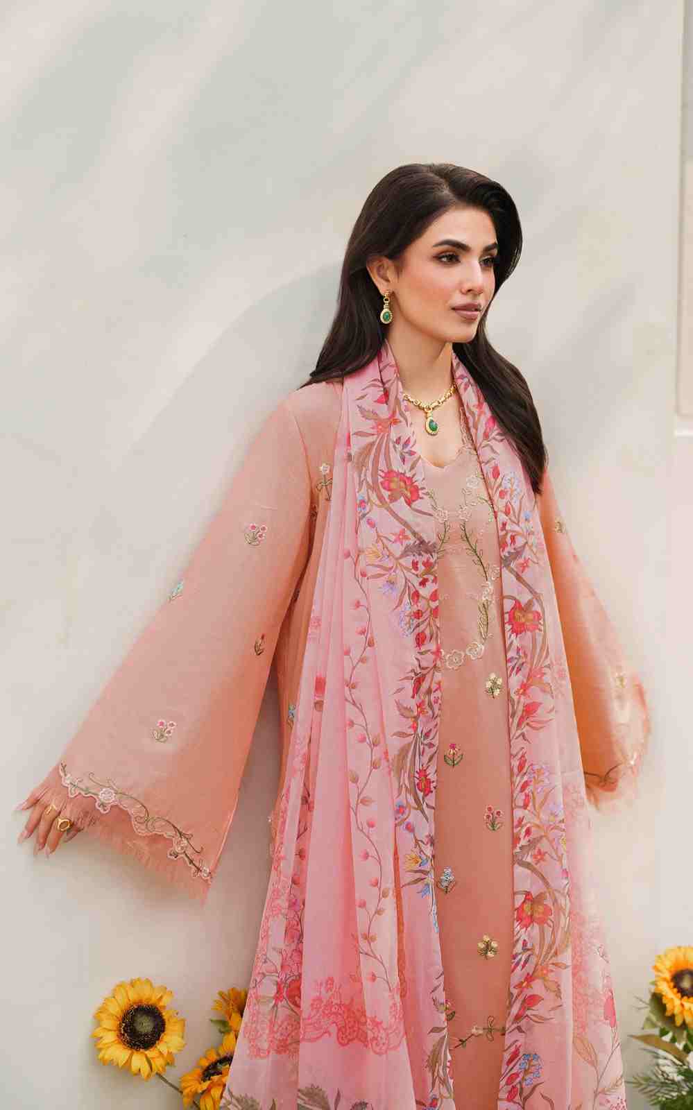 3 Piece Unstiched Embroidery Dhanak