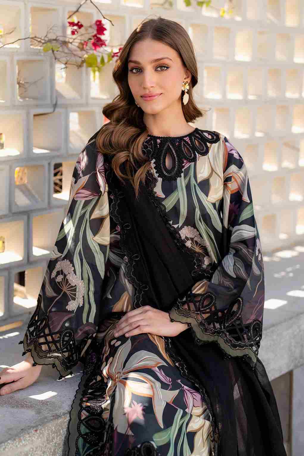 3 Piece Unstiched Embroidery Dhanak