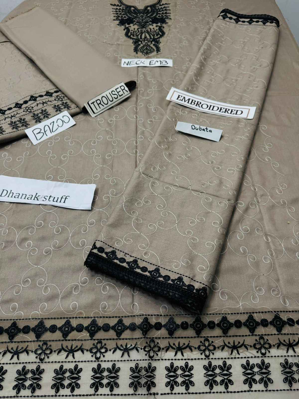 3 Piece Unstiched Embroidery Dhanak