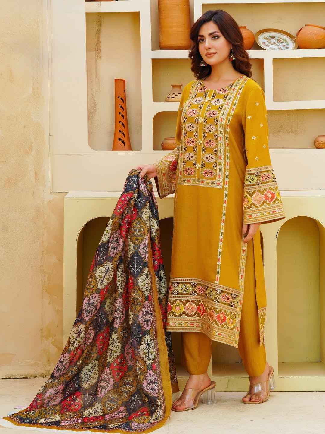3 Piece Unstiched Embroidery Dhanak