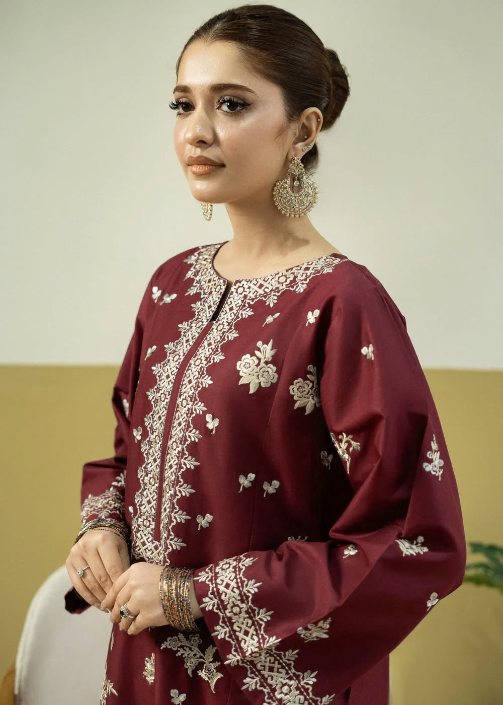 2 Piece Emb Maroon