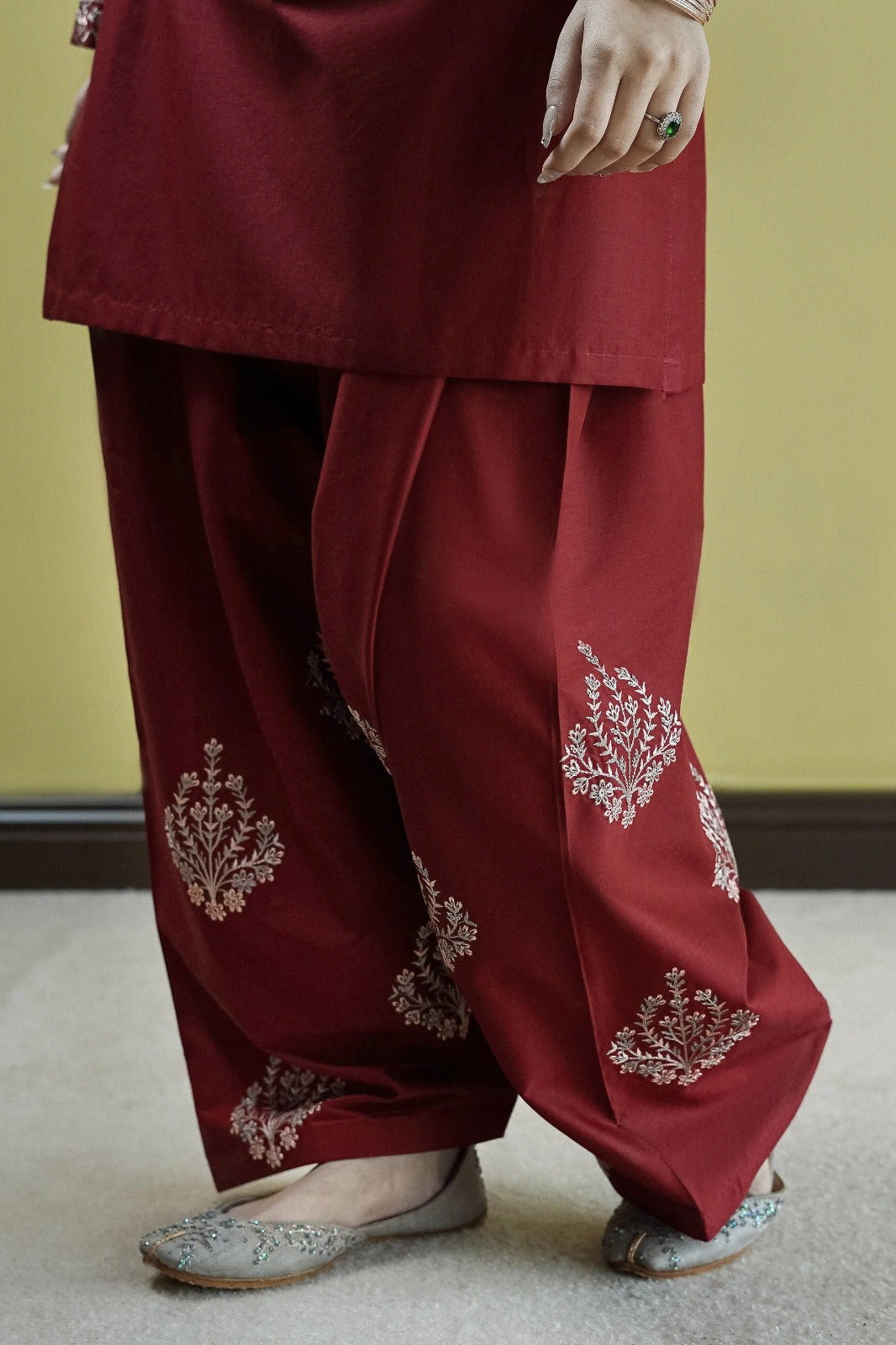 2 Piece Embroidered